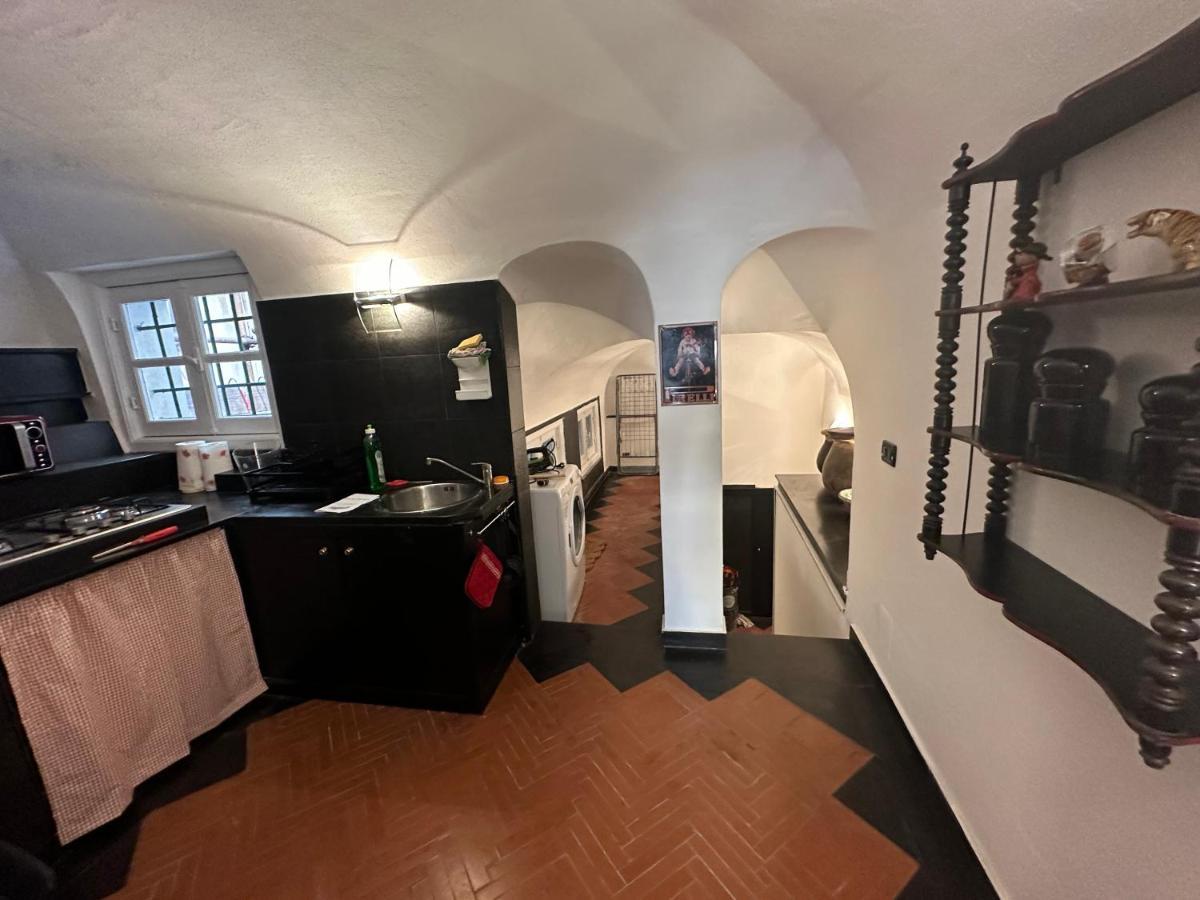 Pesto&Focaccia Apartment Genoa Bagian luar foto